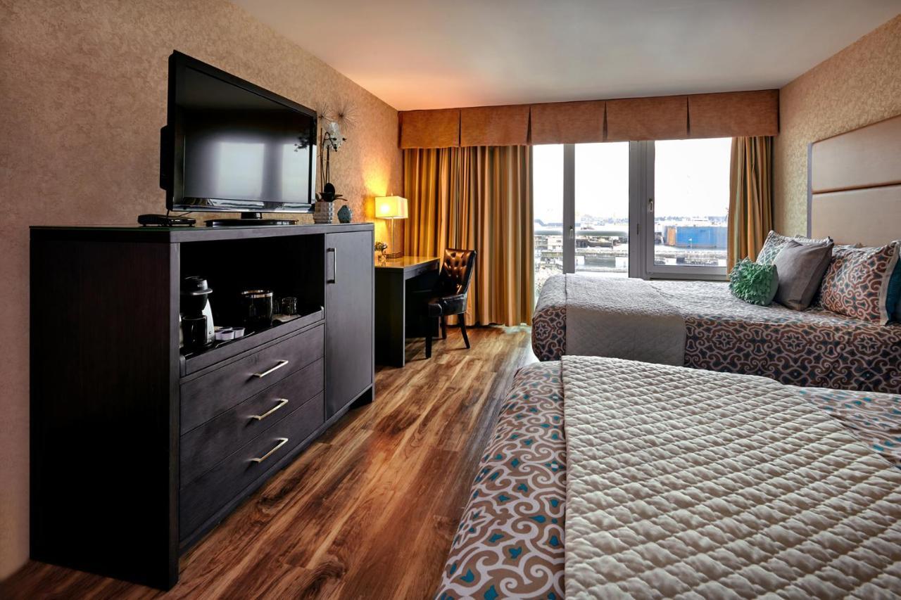 The Lonsdale Quay Hotel North Vancouver Rom bilde