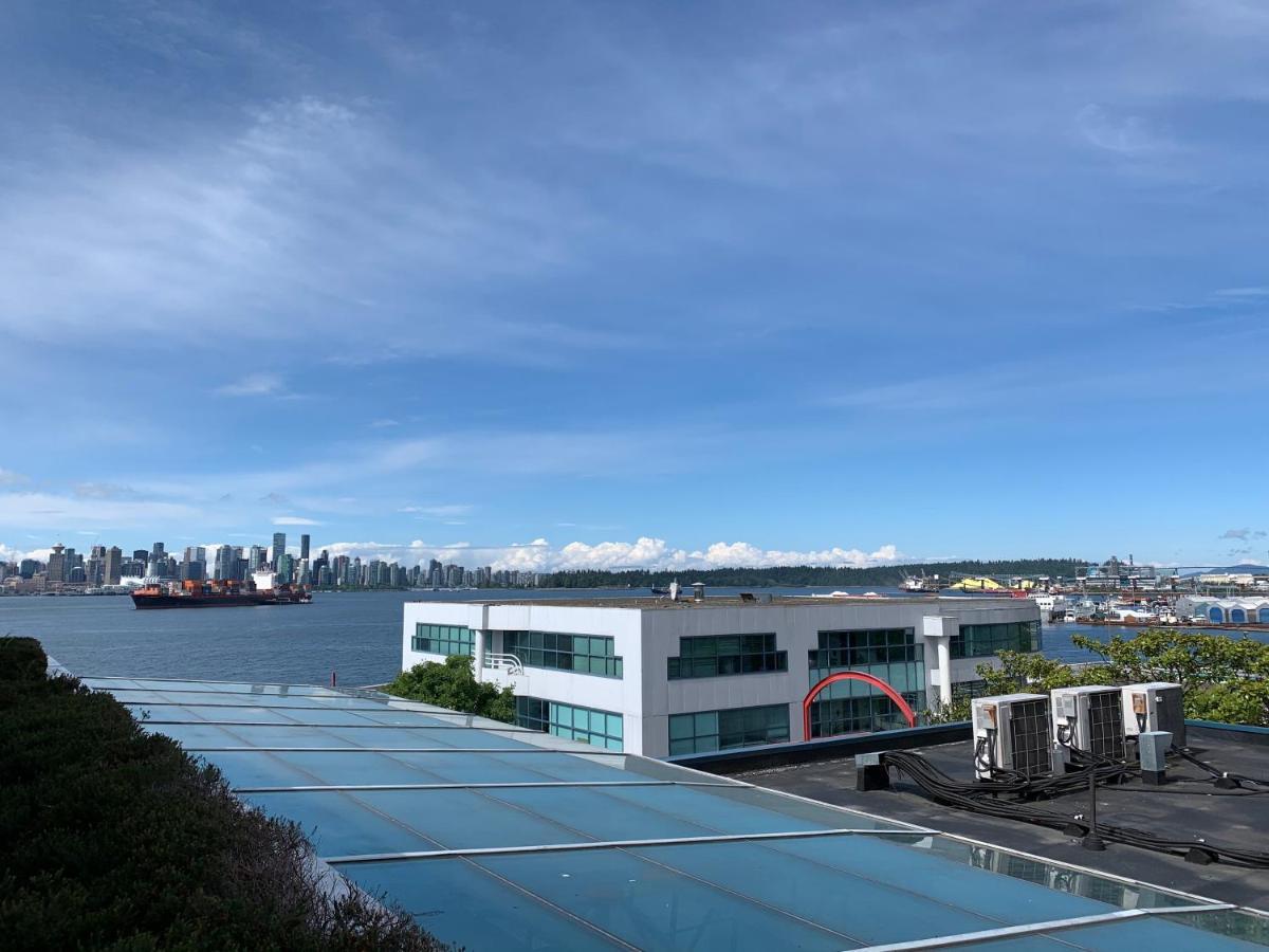 The Lonsdale Quay Hotel North Vancouver Eksteriør bilde